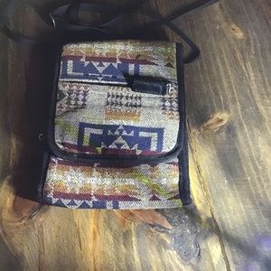 Pendleton purse south western design, wool exterior, multi compartments